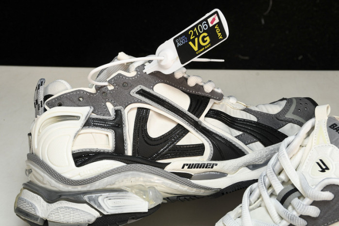BLCG RUNNER 0902