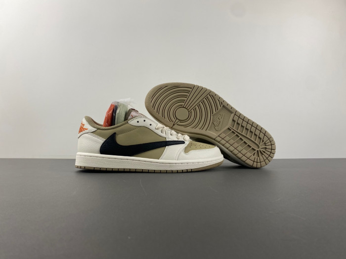 Travis Scott x Air Jordan 1 Low DZ137-701