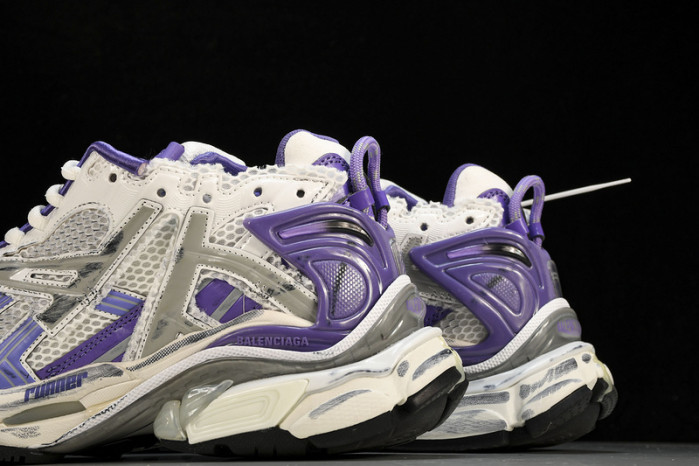 BLCG RUNNER 103013