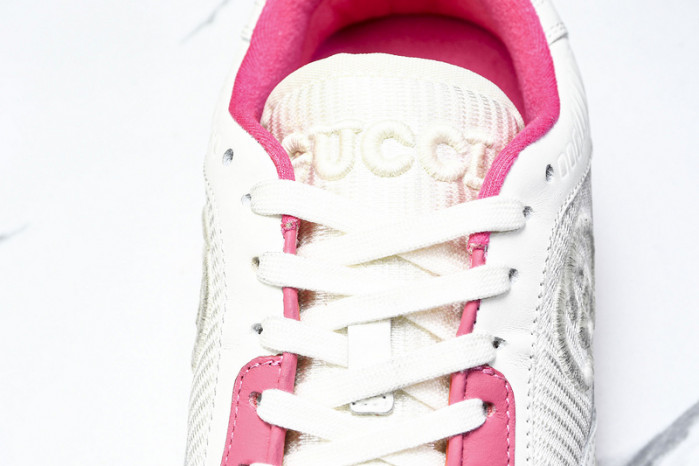Gv*c sneaker