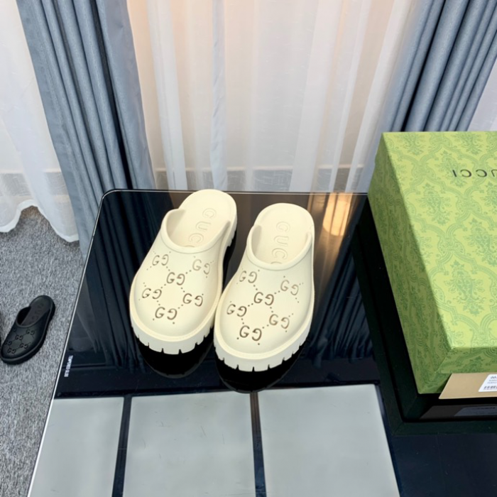 Gv*c slippers