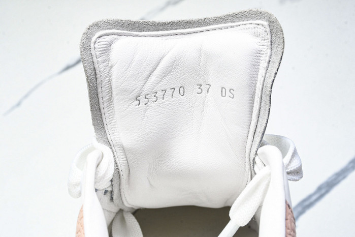 MQ Sneakers