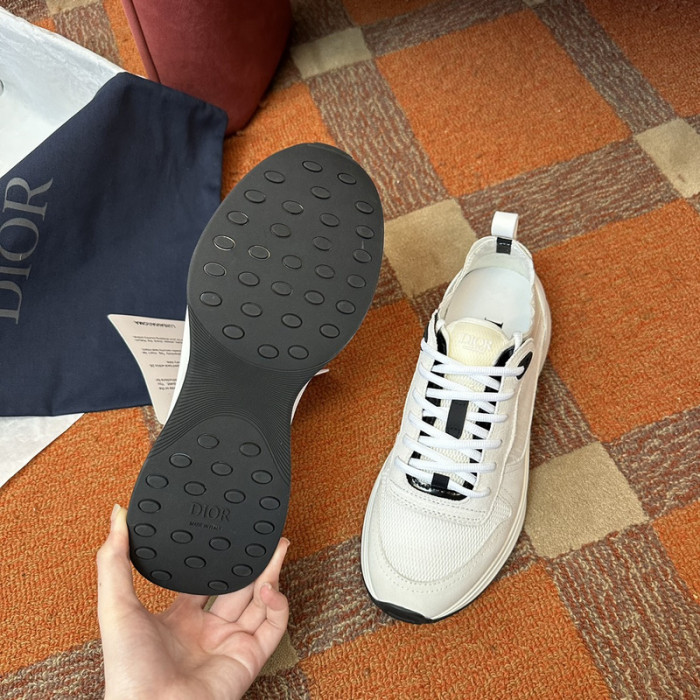 D10R B25 SNEAKER B25-06