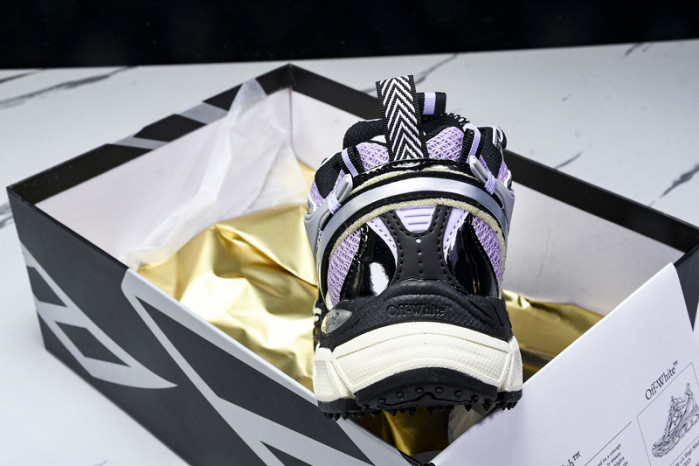 OF C/O SNEAKER FOR-041101