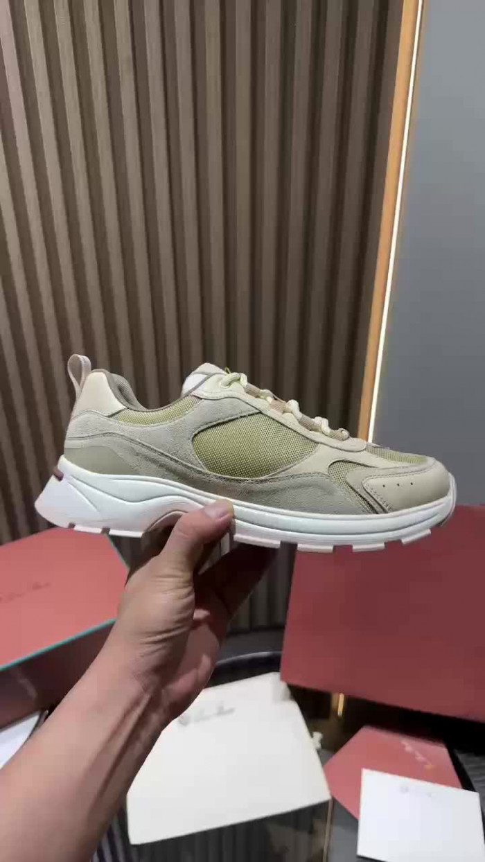 L0R0 P1ANA SNEAKER
