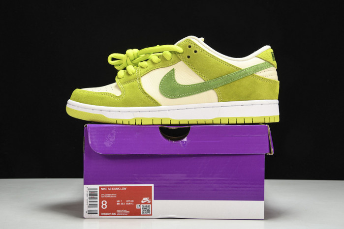 Nike Dunk Low "Green Apple" DM0807-300