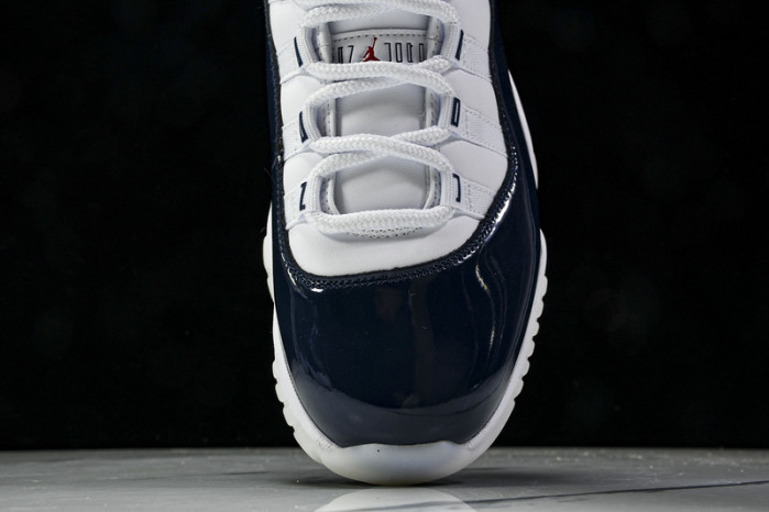 Air Jordan 11 Retro LH0296-400