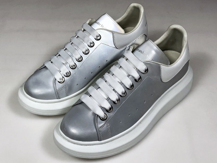 MQ Sneakers