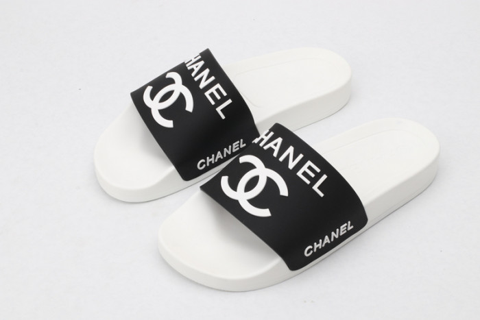 CH*NEL SLIPPERS