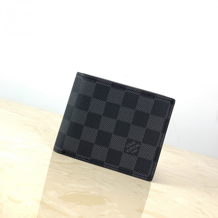 LouiV Wallet
