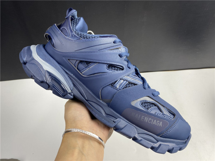 BLCG Track Trainer Dark Navy lighted 542023 W2LA1 4107